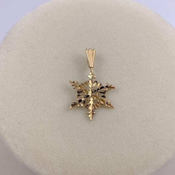 Gold Snowflake Charm 14K Gold stamped New
